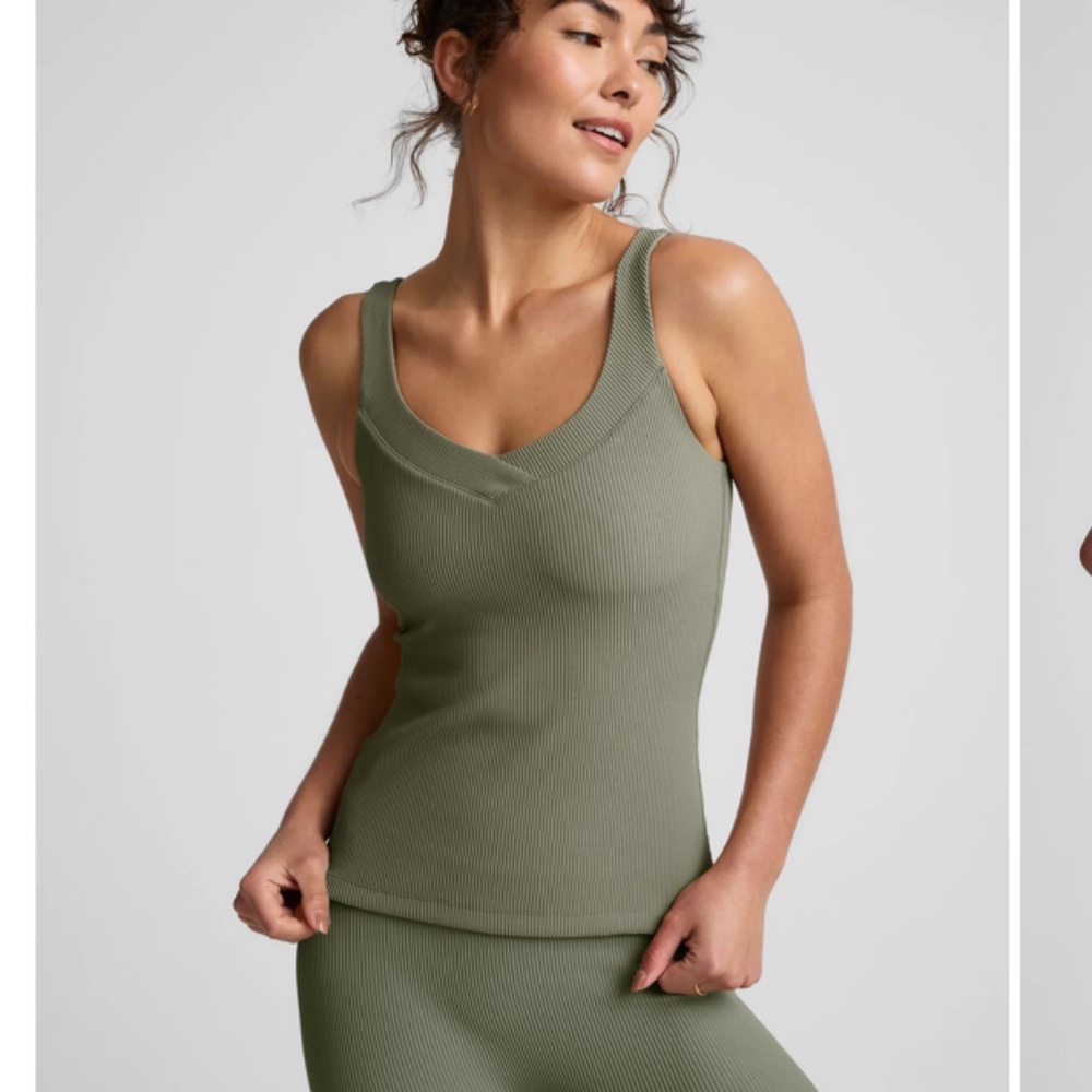 Beyond Yoga Women's Small Impulse Ribbed Classic Tank, Grey Sage